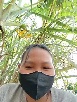 Snapshot of Tini-mimi chatting on April 2026 12:49:02 AM Tini-mimi online show from April 2026 12:49:02 AM