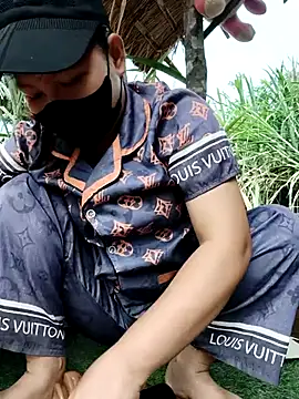 Snapshot of Tini-mimi chatting on April 2026 01:31:02 AM Tini-mimi online show from April 2026 01:31:02 AM