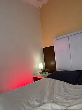 Snapshot of Catalinaa01 chatting on April 2026 03:39:02 AM Catalinaa01 online show from April 2026 03:39:02 AM