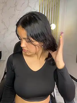 Catalinaa01 online show from May 2026 03:22:02 AM