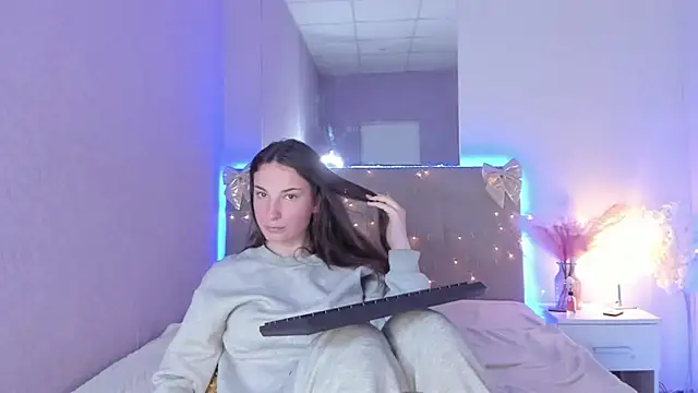 Snapshot of JosephineRows chatting on March 2026 01:48:02 PM JosephineRows online show from March 2026 01:48:02 PM