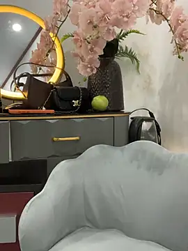 Snapshot of Rinn99 chatting on April 2026 02:48:01 AM Rinn99 online show from April 2026 02:48:01 AM