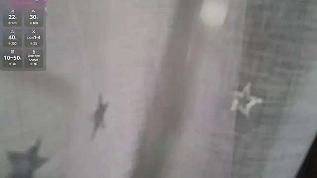 Snapshot of Evelinochka chatting on April 2026 07:36:01 PM Evelinochka online show from April 2026 07:36:01 PM