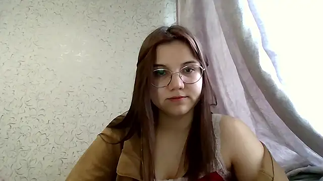 Snapshot of Aurora_Breeze chatting on May 2026 12:02:01 PM Aurora Breeze online show from May 2026 12:02:01 PM
