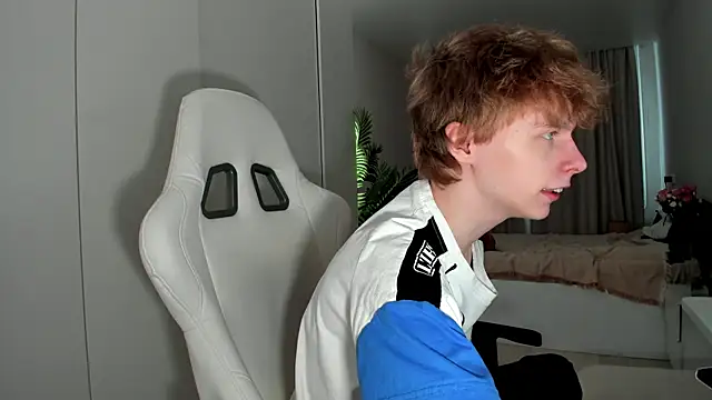 Snapshot of Wawesuc chatting on March 2026 10:21:01 AM Wawesuc online show from March 2026 10:21:01 AM