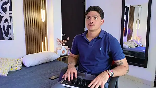 Snapshot of MrAdonis_ chatting on March 2026 07:40:01 PM MrAdonis online show from March 2026 07:40:01 PM