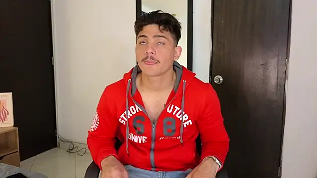 Snapshot of MrAdonis_ chatting on March 2026 07:39:01 PM MrAdonis online show from March 2026 07:39:01 PM