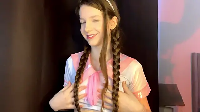 Snapshot of Kissme_Kira chatting on March 2026 07:52:02 PM Kissme Kira online show from March 2026 07:52:02 PM