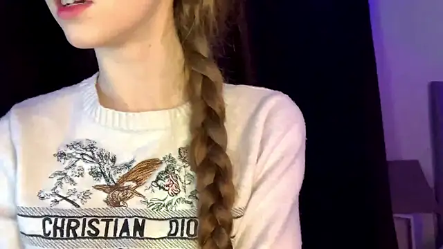 Snapshot of Kissme_Kira chatting on March 2026 10:27:02 PM Kissme Kira online show from March 2026 10:27:02 PM