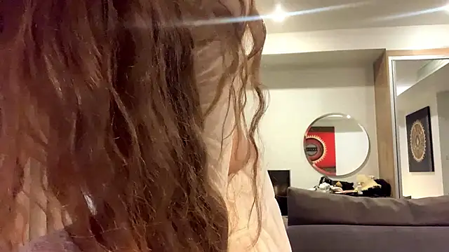 Snapshot of Kissme_Kira chatting on April 2026 11:13:02 PM Kissme Kira online show from April 2026 11:13:02 PM