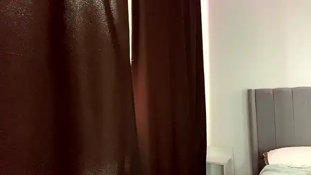 Snapshot of Kissme_Kira chatting on April 2026 10:18:01 AM Kissme Kira online show from April 2026 10:18:01 AM