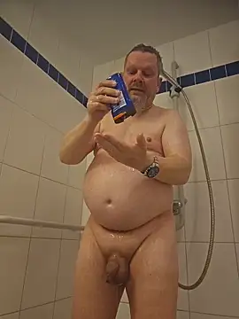 Snapshot of BigDaddyCooool chatting on April 2026 09:19:01 PM BigDaddyCooool online show from April 2026 09:19:01 PM