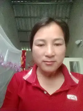 Snapshot of Yuhi3d chatting on March 2026 05:44:01 AM Yuhi3d online show from March 2026 05:44:01 AM