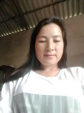 Snapshot of Yuhi3d chatting on March 2026 04:17:01 AM Yuhi3d online show from March 2026 04:17:01 AM