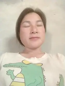 Snapshot of Yuhi3d chatting on March 2026 04:40:01 AM Yuhi3d online show from March 2026 04:40:01 AM