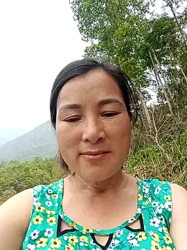 Snapshot of Yuhi3d chatting on March 2026 07:36:02 AM Yuhi3d online show from March 2026 07:36:02 AM