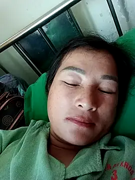 Snapshot of Yuhi3d chatting on April 2026 09:56:01 AM Yuhi3d online show from April 2026 09:56:01 AM