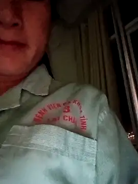 Snapshot of Yuhi3d chatting on May 2026 01:05:01 PM Yuhi3d online show from May 2026 01:05:01 PM