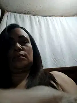 Snapshot of maroita chatting on March 2026 02:05:02 AM maroita online show from March 2026 02:05:02 AM