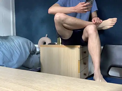 hoppyhops online show from April 2026 02:27:02 PM