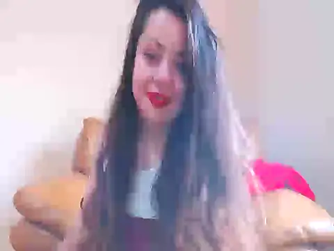 Snapshot of SexyNicolle4u chatting on March 2026 06:39:01 AM SexyNicolle4u online show from March 2026 06:39:01 AM