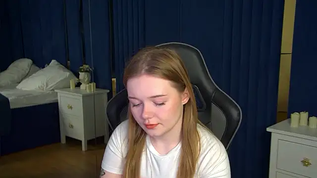 ElinaVale online show from May 2026 05:08:01 PM