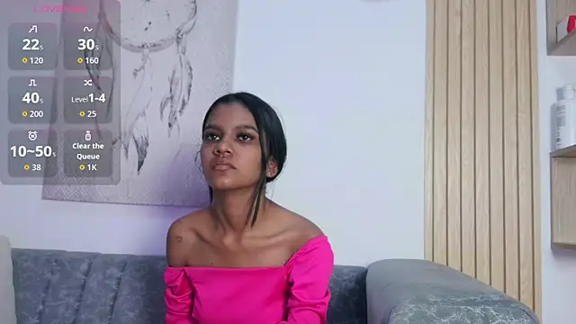 Snapshot of queen_adhara chatting on April 2026 12:44:02 PM queen adhara online show from April 2026 12:44:02 PM