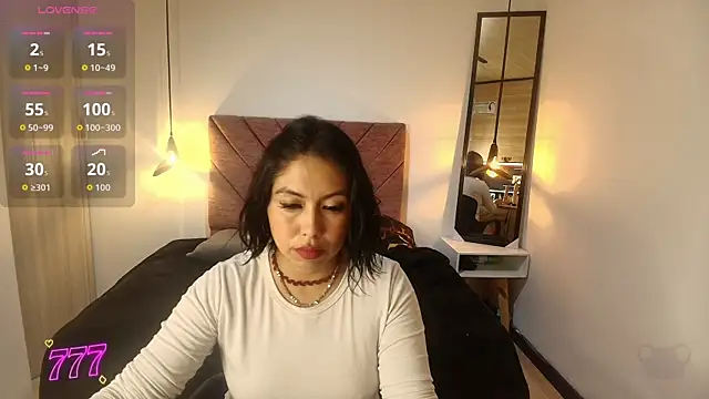 Amanda Fox   online show from March 2026 07:41:02 PM