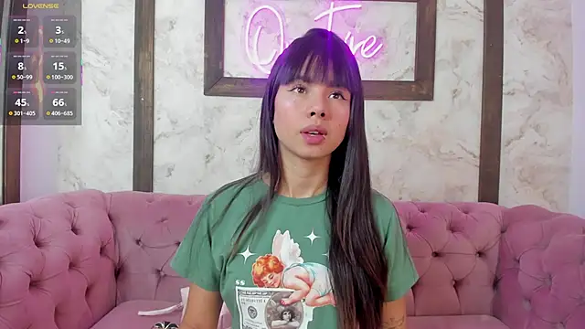 Snapshot of Tamara_Ferrer chatting on March 2026 11:32:01 AM Tamara Ferrer online show from March 2026 11:32:01 AM