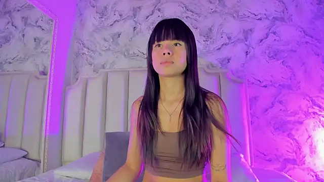 Snapshot of Tamara_Ferrer chatting on April 2026 11:18:02 AM Tamara Ferrer online show from April 2026 11:18:02 AM