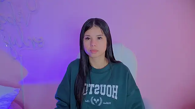 Snapshot of Tamara_Ferrer chatting on April 2026 11:28:01 AM Tamara Ferrer online show from April 2026 11:28:01 AM