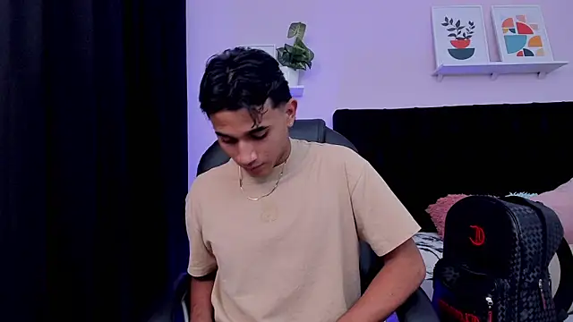 Snapshot of Morgan_Bladee chatting on March 2026 02:33:01 PM Morgan Bladee online show from March 2026 02:33:01 PM