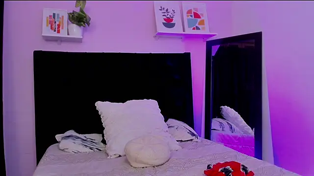 Snapshot of Morgan_Bladee chatting on April 2026 01:06:02 PM Morgan Bladee online show from April 2026 01:06:02 PM