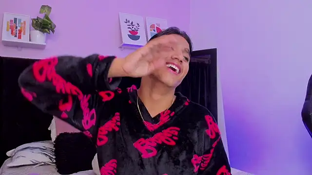 Snapshot of Morgan_Bladee chatting on April 2026 04:35:01 AM Morgan Bladee online show from April 2026 04:35:01 AM