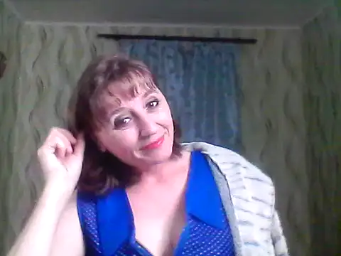 Snapshot of Alisaprice077 chatting on April 2026 05:52:01 PM Alisaprice077 online show from April 2026 05:52:01 PM
