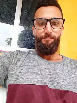 Snapshot of kaetanor chatting on April 2026 10:31:01 AM kaetanor online show from April 2026 10:31:01 AM