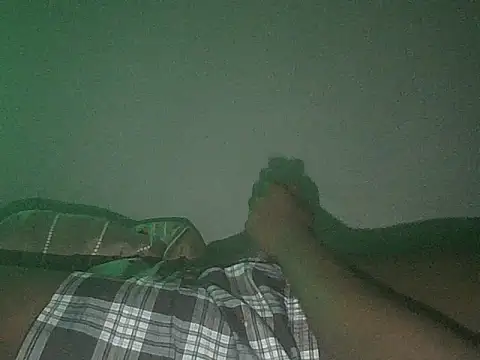 Snapshot of TheeJonnyBravo chatting on April 2026 03:42:02 AM TheeJonnyBravo online show from April 2026 03:42:02 AM