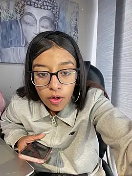 Snapshot of chanell_pinkk chatting on March 2026 01:17:01 PM chanell pinkk online show from March 2026 01:17:01 PM