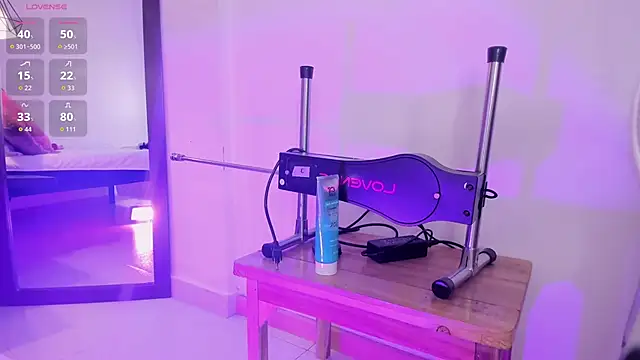 Snapshot of ahitanaa_ chatting on April 2026 06:19:01 AM ahitanaa online show from April 2026 06:19:01 AM