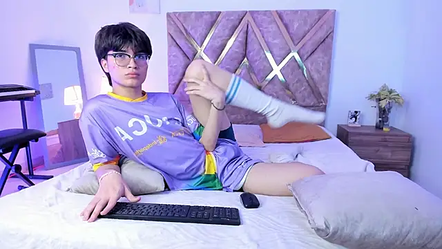 Snapshot of Kai_blaz chatting on March 2026 06:35:01 PM Kai blaz online show from March 2026 06:35:01 PM