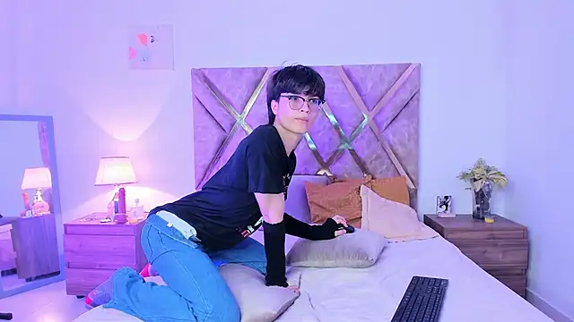 Snapshot of Kai_blaz chatting on March 2026 07:18:02 PM Kai blaz online show from March 2026 07:18:02 PM