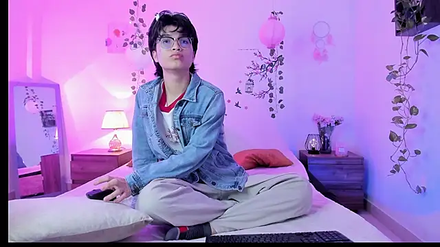 Snapshot of Kai_blaz chatting on March 2026 07:03:02 PM Kai blaz online show from March 2026 07:03:02 PM