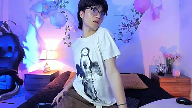 Snapshot of Kai_blaz chatting on April 2026 10:43:01 PM Kai blaz online show from April 2026 10:43:01 PM