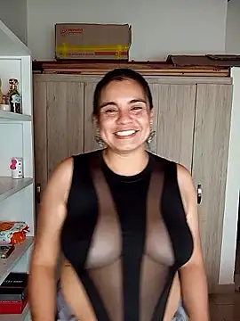 Snapshot of BettyBoo_w chatting on April 2026 06:10:01 PM BettyBoo w online show from April 2026 06:10:01 PM