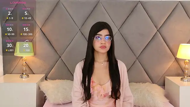 Snapshot of OliviaDiaz chatting on April 2026 08:09:02 PM OliviaDiaz online show from April 2026 08:09:02 PM