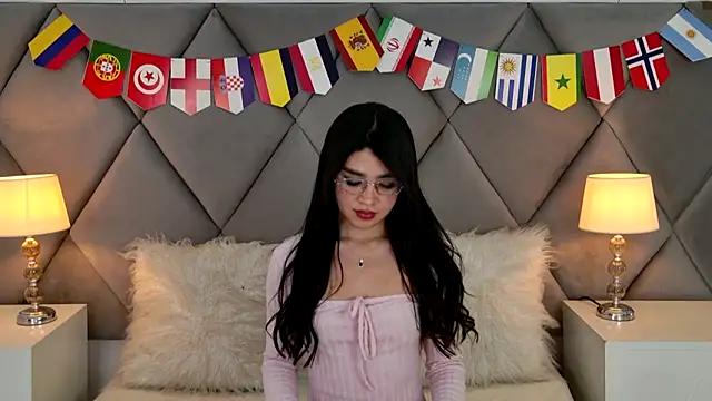 OliviaDiaz online show from June 2026 08:22:02 PM