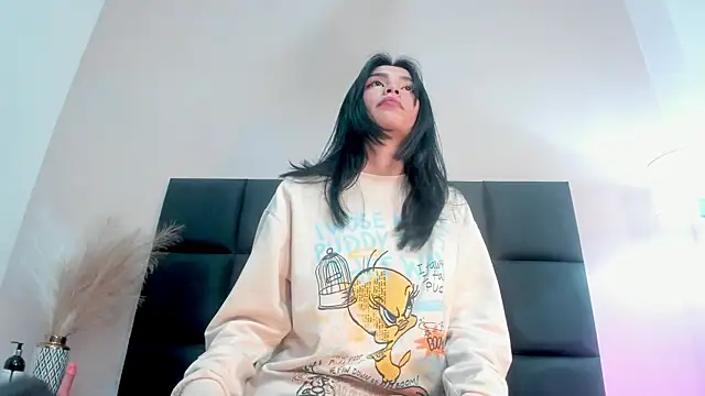 Snapshot of ValkaVega chatting on March 2026 11:55:02 AM ValkaVega online show from March 2026 11:55:02 AM