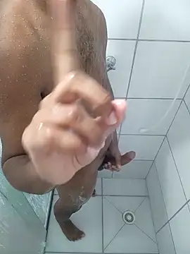 Snapshot of Palgr0sso chatting on April 2026 11:44:01 PM Palgr0sso online show from April 2026 11:44:01 PM