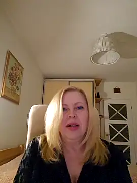 JanieLight53 online show from March 2026 12:37:02 AM