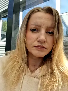 Snapshot of mariagefun chatting on April 2026 08:57:01 AM mariagefun online show from April 2026 08:57:01 AM